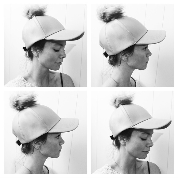 Meet your Posher, Abby - Picture 2 of 2